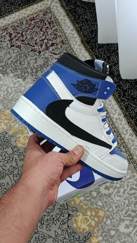 ترویس فرگمنت ساقدار سفید آبی